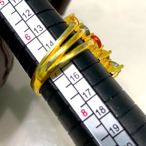 5x0.5 Ct Genuine Sapphires 14KGP Ring - Picture 3 of 5